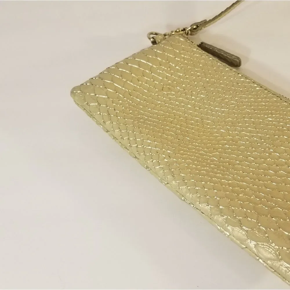Mossimo‎ Supply Co clutch